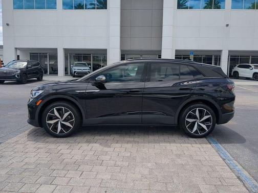 Deep Black Pearl 2023 Volkswagen ID.4 AWD Pro S