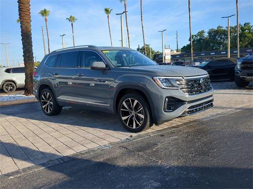 2025 Volkswagen Atlas 2.0T SEL Premium R-Line 4MOTION
