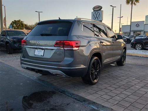2018 Volkswagen Atlas 3.6L SEL Premium