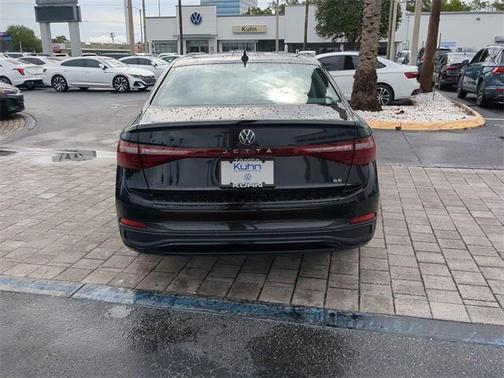 2025 Volkswagen Jetta 1.5T SE