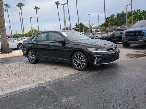 2025 Volkswagen Jetta 1.5T SE