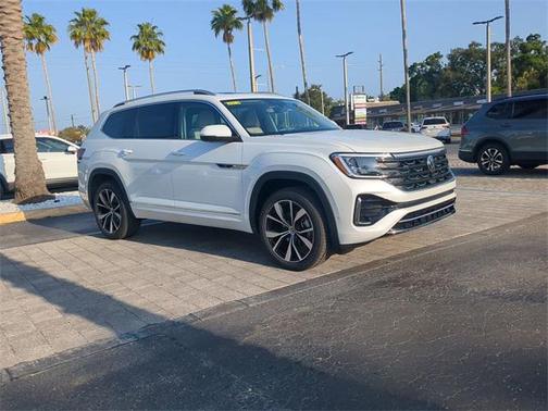 2025 Volkswagen Atlas 2.0T SEL Premium R-Line 4MOTION