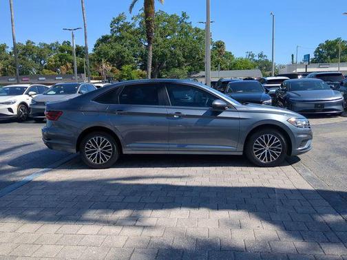Platinum Gray Metallic 2021 Volkswagen Jetta 1.4T S