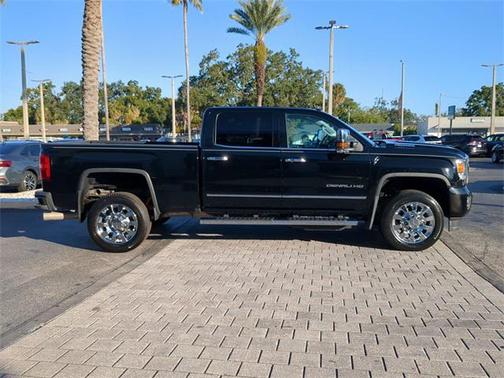 2019 GMC Sierra 2500 Denali