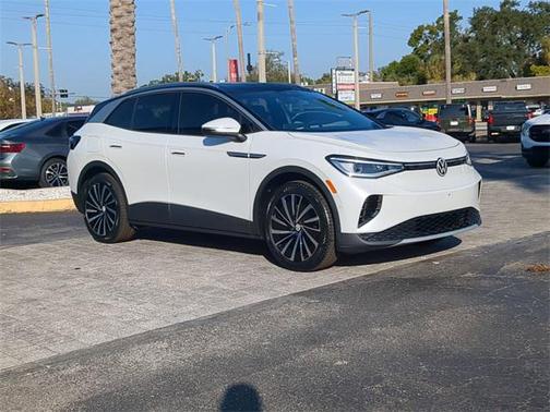 2023 Volkswagen ID.4 Pro S Plus