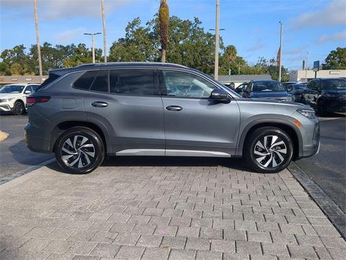 2025 Volkswagen Tiguan 2.0T S