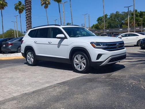 Pure White 2023 Volkswagen Atlas 3.6L SE w/Technology