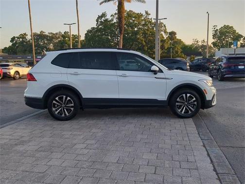 2024 Volkswagen Tiguan 2.0T S