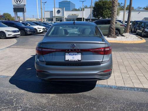 2026 Volkswagen Jetta 1.4T SE