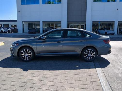 2026 Volkswagen Jetta 1.4T SE