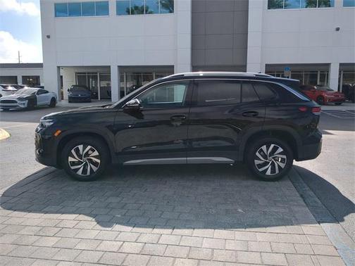 2025 Volkswagen Tiguan 2.0T S