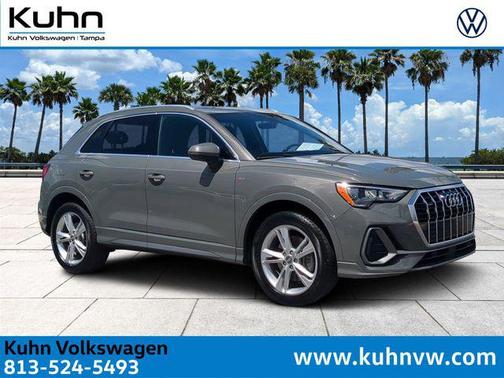 Chronos Gray Metallic 2020 Audi Q3 45 S line Premium