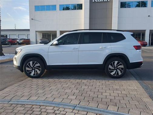 2025 Volkswagen Atlas 2.0T SE w/Technology