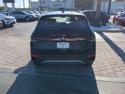 2025 Volkswagen Taos 1.5T S