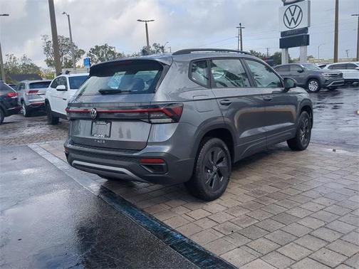 2025 Volkswagen Taos 1.5T S
