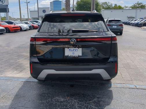 deep black pearl 2026 Volkswagen Tiguan 2.0T S