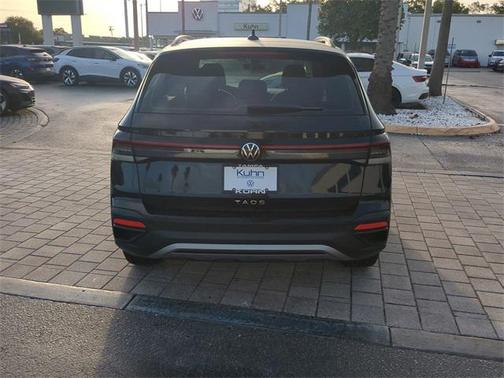 2025 Volkswagen Taos 1.5T S