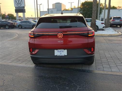 2025 Volkswagen ID.4 Pro