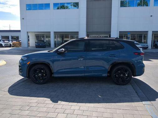 monterey blue with deep black roof 2026 Volkswagen Tiguan 2.0T SE R-Line Black