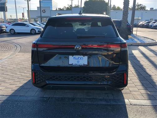 2025 Volkswagen Tiguan 2.0T SE R-Line Black