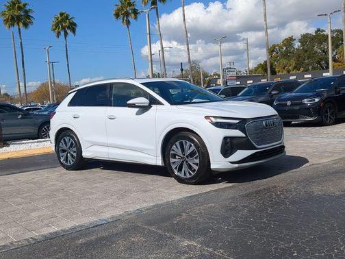 2023 Audi Q4 e-tron Premium Plus 40 RWD