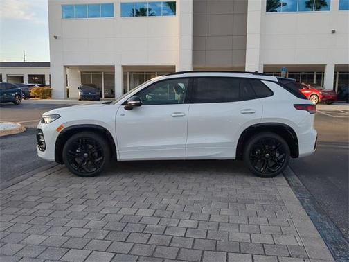 2025 Volkswagen Tiguan 2.0T SE R-Line Black