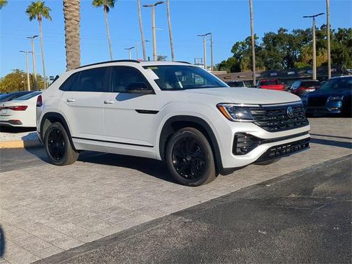 2026 Volkswagen Atlas Cross Sport 2.0T SEL