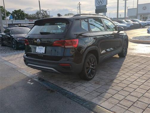 2022 Volkswagen Taos 1.5T S