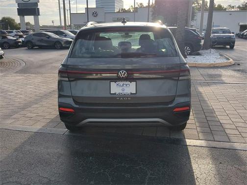 2025 Volkswagen Taos 1.5T S