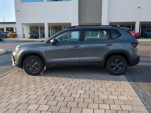 2025 Volkswagen Taos 1.5T S