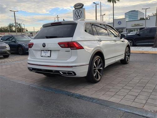 2024 Volkswagen Tiguan 2.0T SEL R-Line 4MOTION