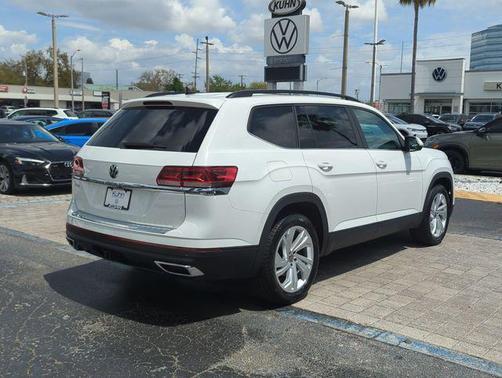 2023 Volkswagen Atlas 3.6L SE w/Technology
