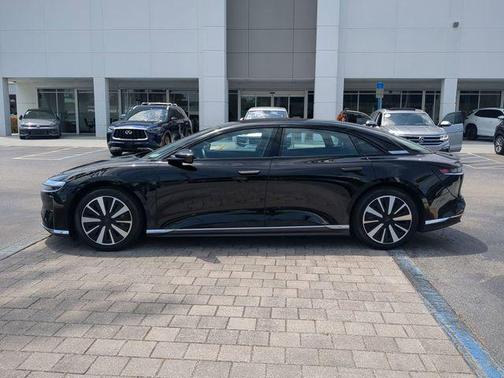 Infinite Black Metallic 2024 Lucid Air Pure