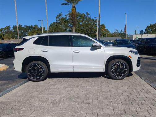 2026 Volkswagen Tiguan 2.0T SEL R-Line 4MOTION