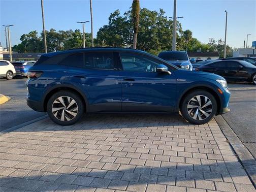 2025 Volkswagen ID.4 Pro