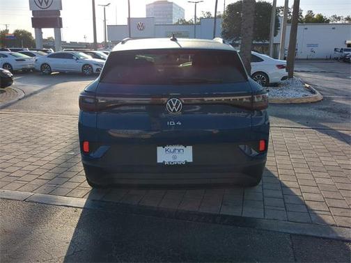 2025 Volkswagen ID.4 Pro