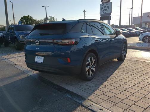 2025 Volkswagen ID.4 Pro