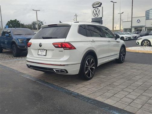 2023 Volkswagen Tiguan 2.0T SEL R-Line 4MOTION