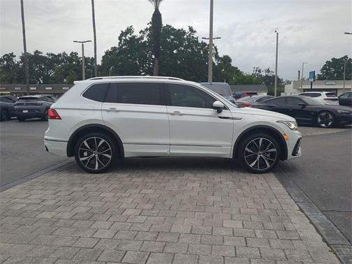 2023 Volkswagen Tiguan 2.0T SEL R-Line 4MOTION
