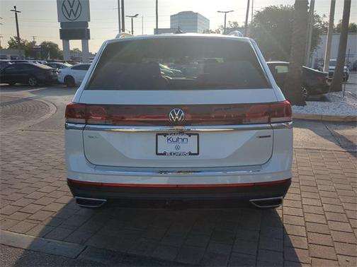 2025 Volkswagen Atlas 2.0T SEL