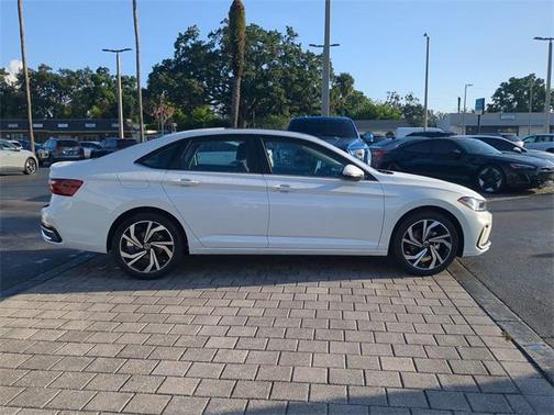 2025 Volkswagen Jetta 1.5T SEL