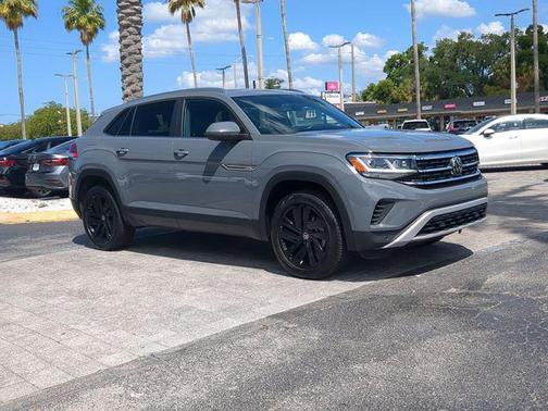 Pure Gray 2023 Volkswagen Atlas Cross Sport 3.6L V6 SE w/Technology