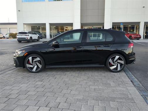 2025 Volkswagen Golf GTI 2.0T S DSG