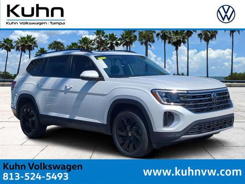 opal white pearl 2026 Volkswagen Atlas 2.0T SE w/Technology