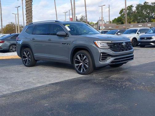 2026 Volkswagen Atlas 2.0T SEL Premium R-Line 4MOTION