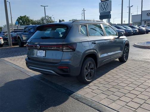 Platinum Gray Metallic 2025 Volkswagen Taos 1.5T S