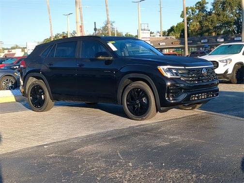 2026 Volkswagen Atlas Cross Sport 2.0T SEL