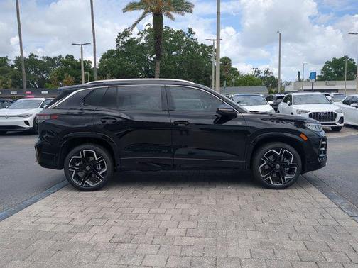deep black pearl 2026 Volkswagen Tiguan 2.0T SEL R-Line 4MOTION