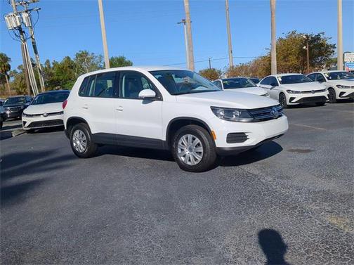 2017 Volkswagen Tiguan Limited 2.0T