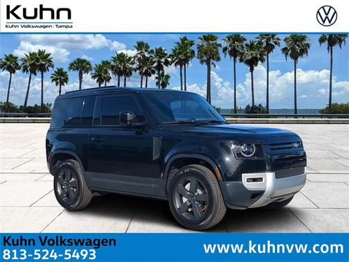 2023 Land Rover Defender 90 SE